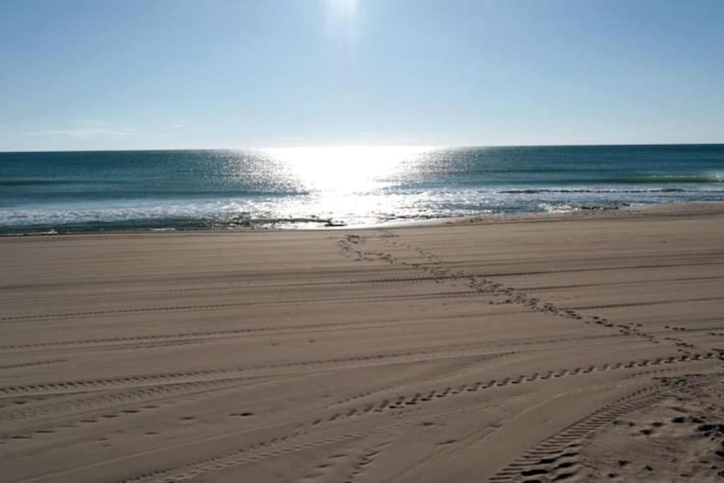 Villa Magerit, Entire Home 5 Minutes Easy Walk To Sandy Beach Ла Мата Екстериор снимка