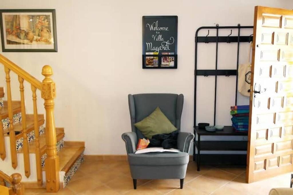 Villa Magerit, Entire Home 5 Minutes Easy Walk To Sandy Beach Ла Мата Екстериор снимка
