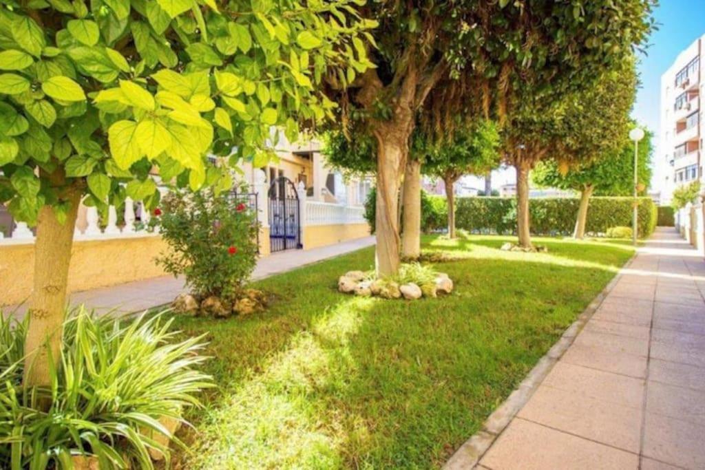 Villa Magerit, Entire Home 5 Minutes Easy Walk To Sandy Beach Ла Мата Екстериор снимка