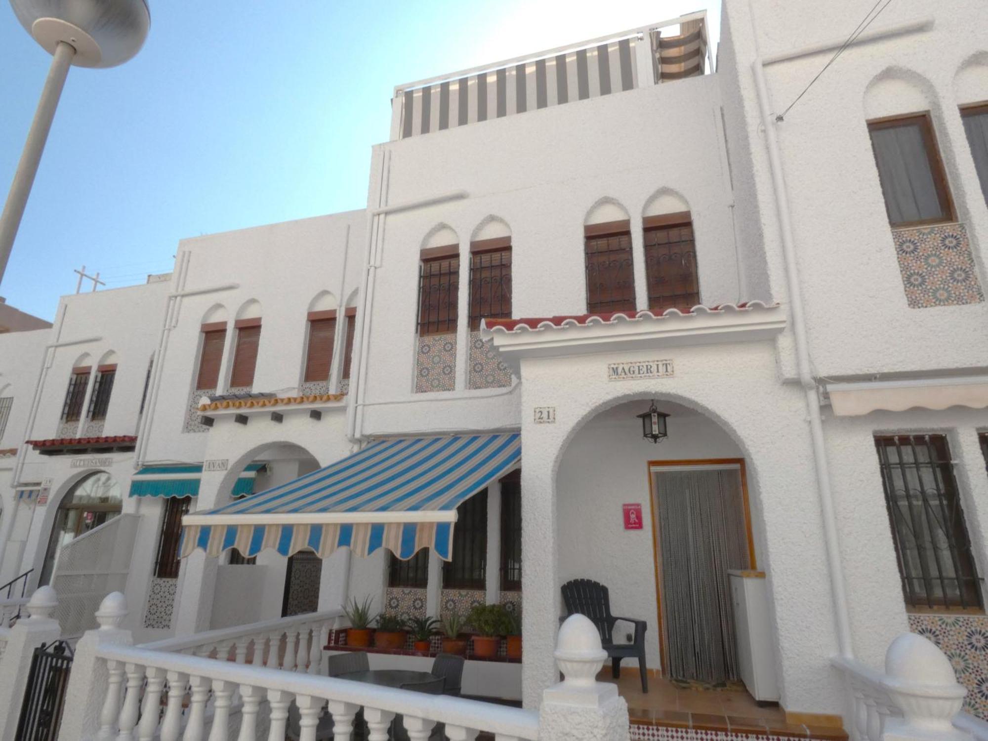 Villa Magerit, Entire Home 5 Minutes Easy Walk To Sandy Beach Ла Мата Екстериор снимка